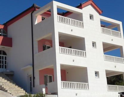 Apartamentos Simac, alojamiento privado en Rogoznica, Croacia - Apartmani &Scaron;imac